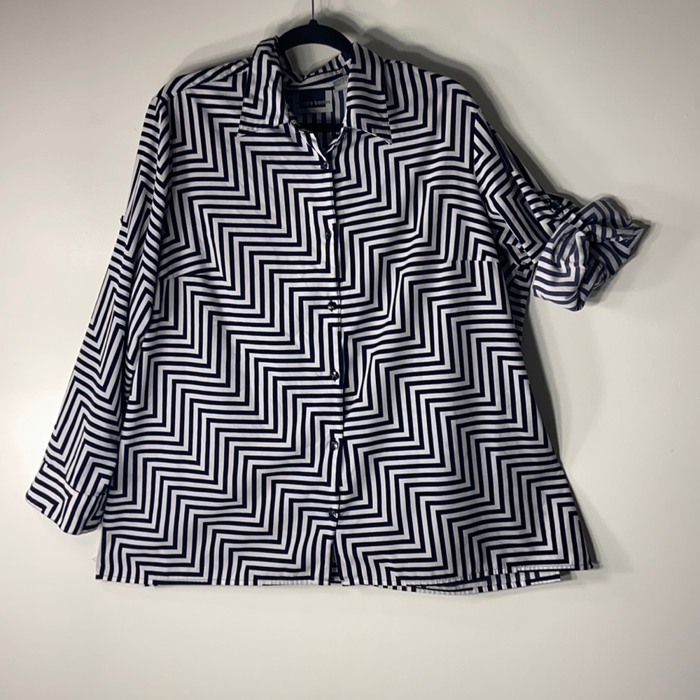 Maggie Barnes blouse